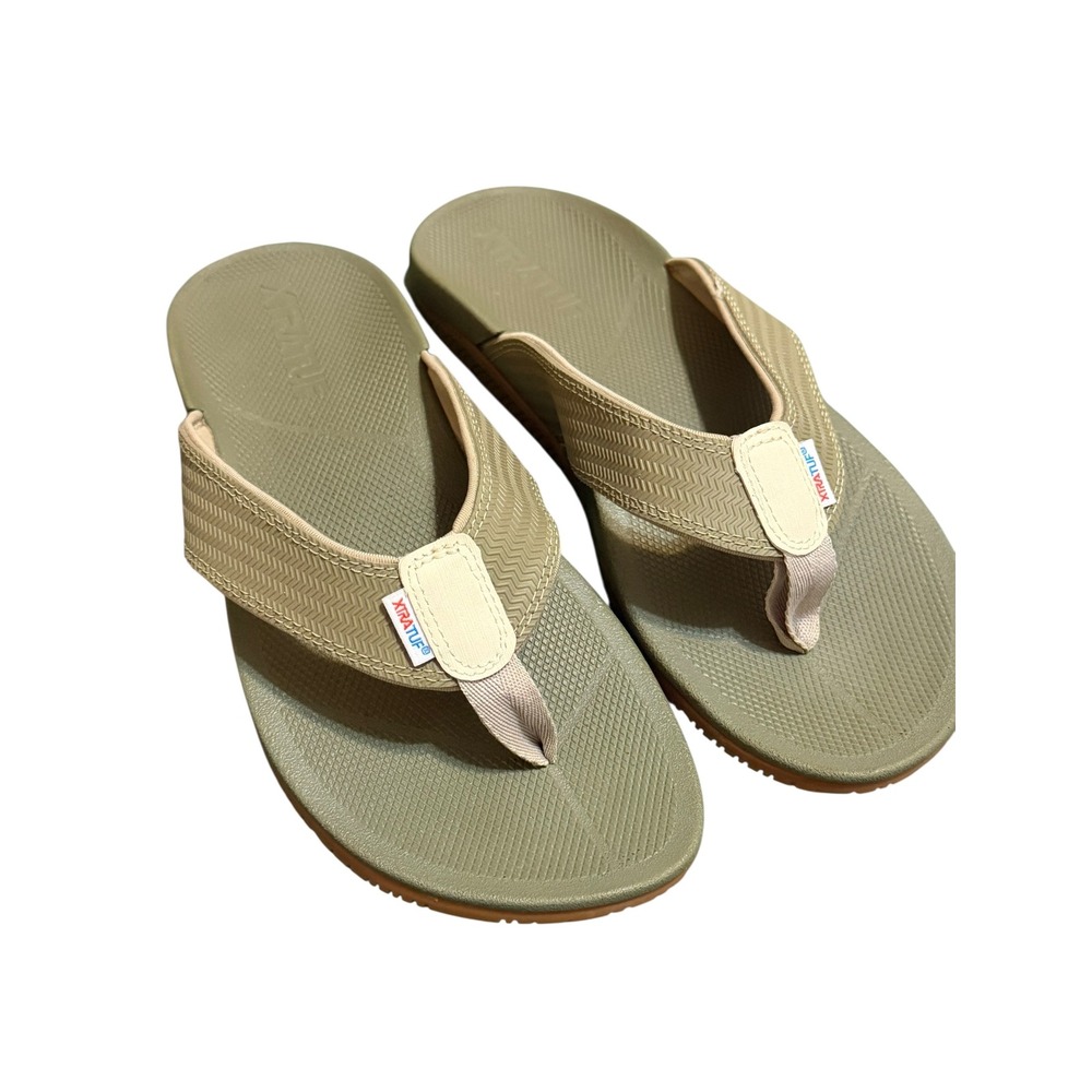 Xtratuf Womens AUNW-300 Green Coastal Flip Flop Sandals Size 7‎